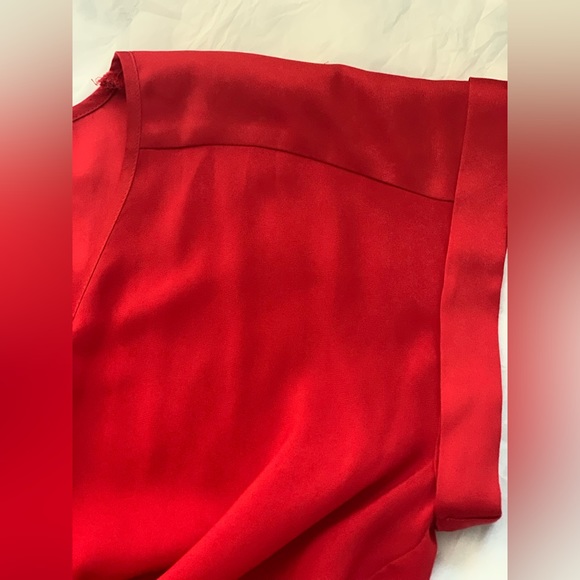 Express Red Satin Top Size M - Picture 5 of 6